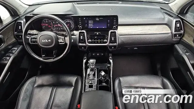 Kia Sorento 2022 — Photo 7/20