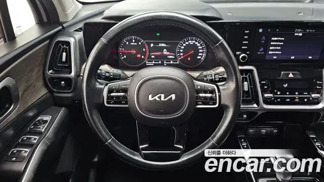 Kia Sorento 2022 — Photo 13/20