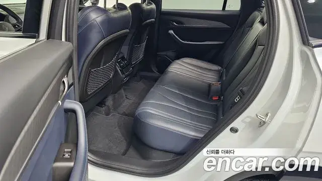Renault Samsung Grand Koleos 2024 — Фото 13/20