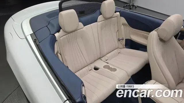 Mercedes-Benz E-Class 2023 — Фото 11/20