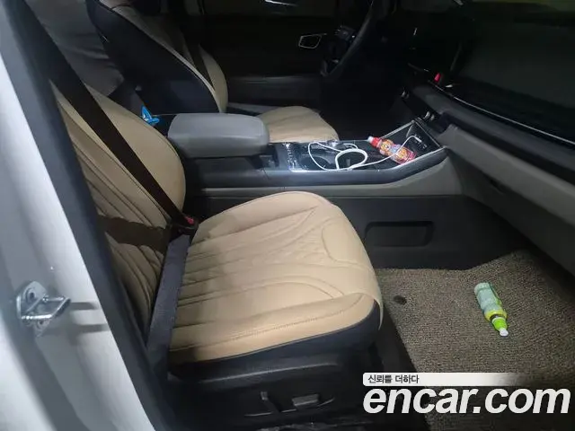 Kia Carnival 2025 — Photo 4/17