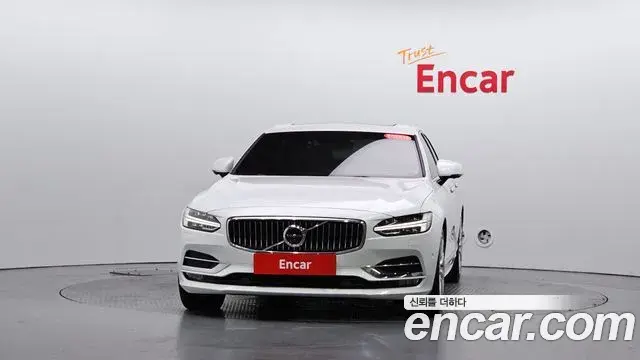 Volvo S90 2019 — ფოტო 1/34