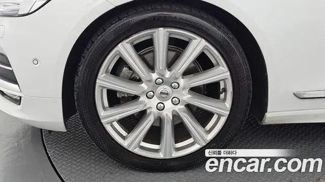 Volvo S90 2019 — ფოტო 5/34