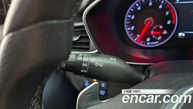 Genesis G70 2019 — Şəkil 30/34