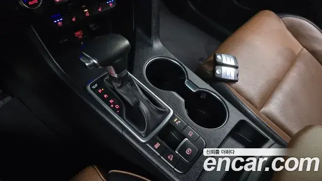 Kia Sportage The Bold 2019 — Фото 9/20