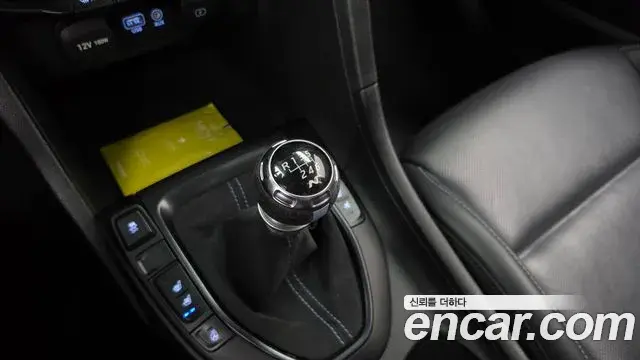 Hyundai Veloster 2018 — Фото 9/20