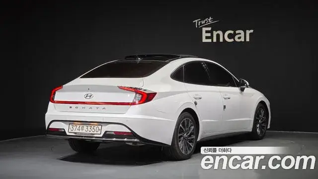 Hyundai Sonata 2020 — Фото 2/20