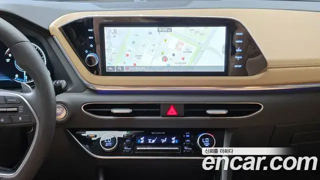 Hyundai Sonata 2020 — Фото 19/20