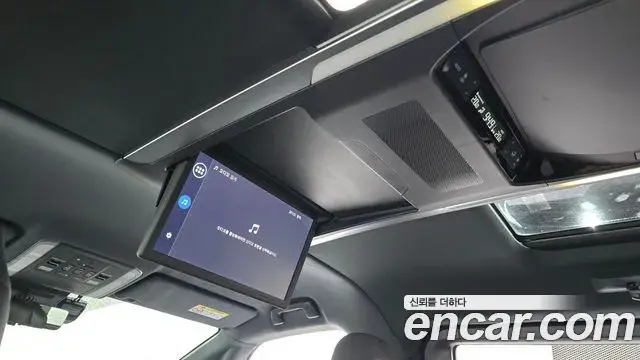 Toyota Alphard 2024 — Şəkil 19/32