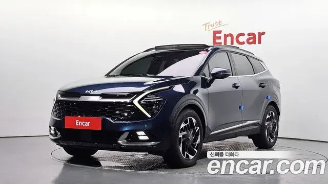 Kia Sportage 2021 — Фото 1/20