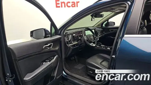 Kia Sportage 2021 — Фото 10/20