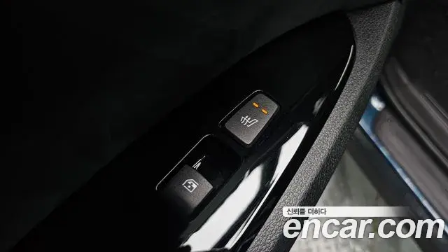 Kia Sportage 2021 — Фото 19/20