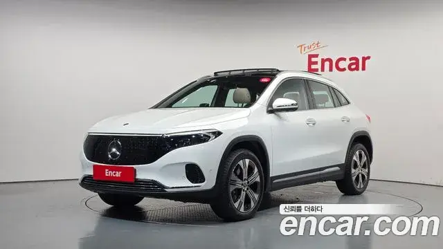 Mercedes-Benz EQA 2025 — Photo 12/31