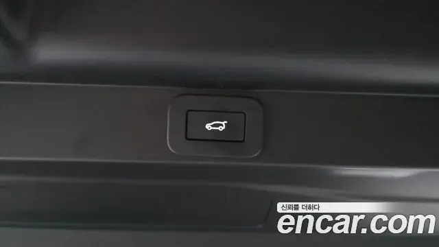 Land Rover Range Rover 2026 — Photo 19/35