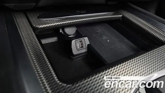 BMW Z4 2022 — Фото 11/20