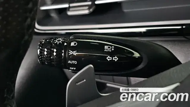 Hyundai Staria 2022 — Photo 18/20