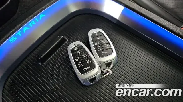 Hyundai Staria 2022 — Photo 20/20