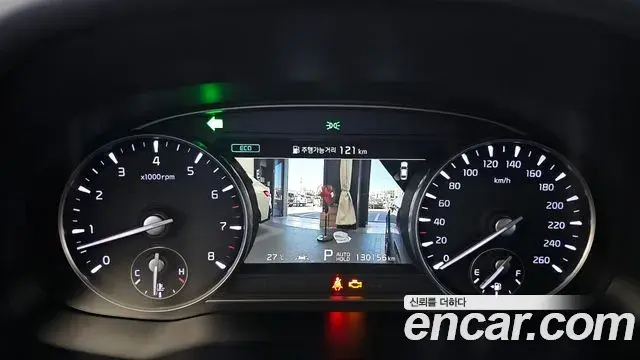 Kia The K9 2018 — ფოტო 8/20