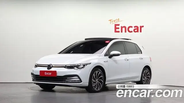 Volkswagen Golf 2022 — ფოტო 7/20