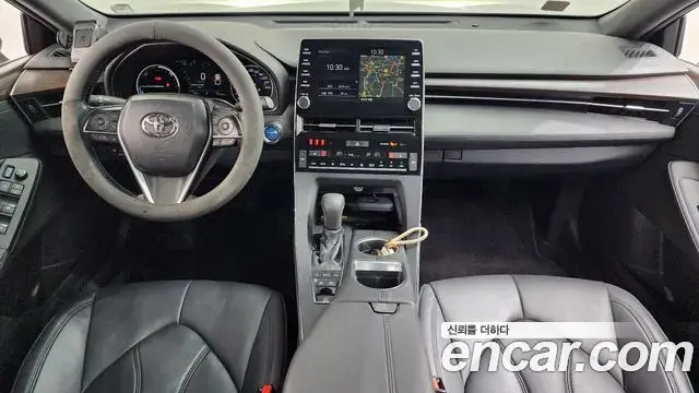 Toyota Avalon 2019 — Photo 6/20