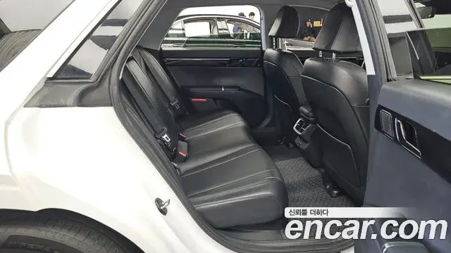 Hyundai Grandeur 2023 — Photo 12/20