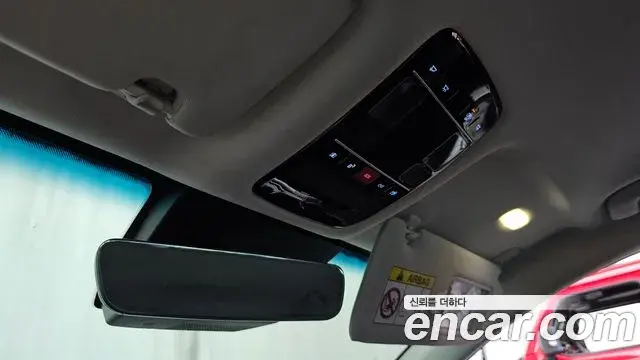 Hyundai Grandeur 2023 — Photo 17/20
