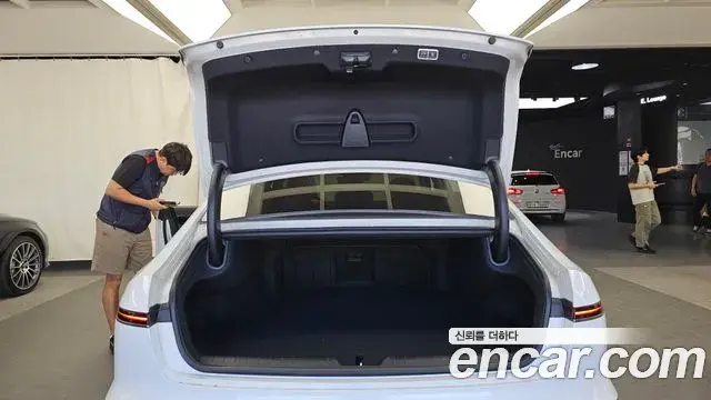 Hyundai Grandeur 2023 — Photo 20/20