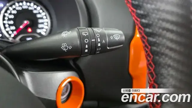 Jeep Renegade 2022 — Photo 29/32