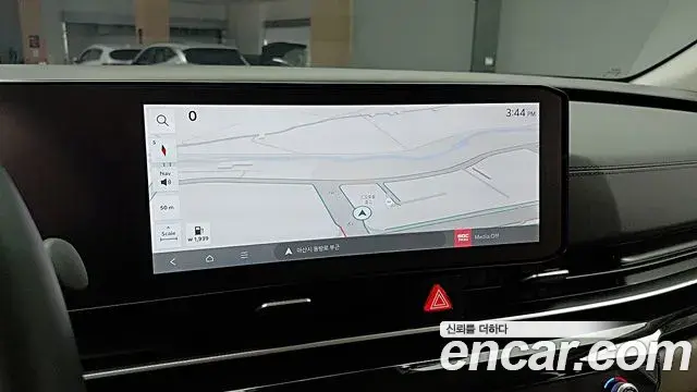 Kia Carnival 2024 — Photo 12/19