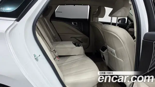 Kia K8 2025 — ფოტო 16/35