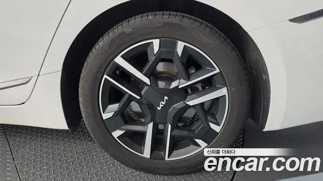 Kia K8 2025 — ფოტო 4/35