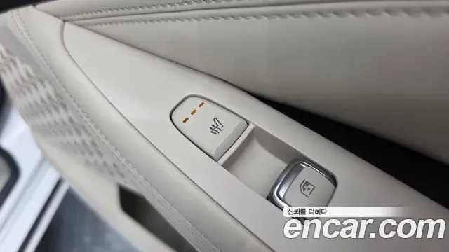 Kia K8 2025 — ფოტო 33/35