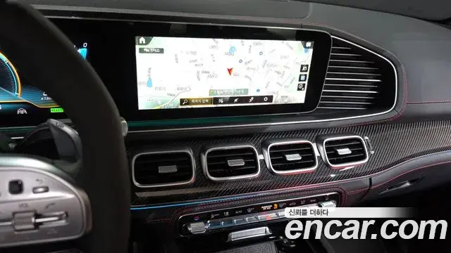 Mercedes-Benz GLE-Class 2021 — Photo 14/20