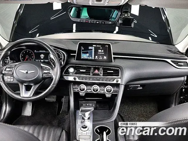 Genesis G70 2019 — ფოტო 10/20