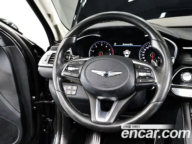 Genesis G70 2019 — ფოტო 8/20