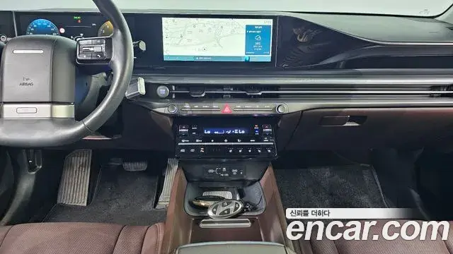 Hyundai Grandeur 2022 — Фото 18/20