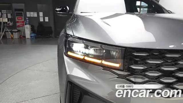 Renault Samsung Grand Koleos 2025 — Photo 2/37