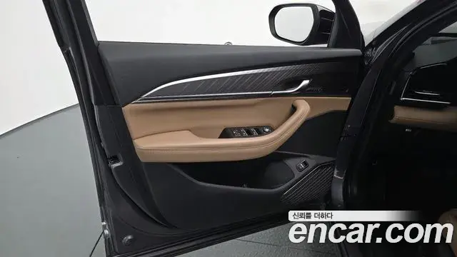 Renault Samsung Grand Koleos 2025 — Photo 33/37
