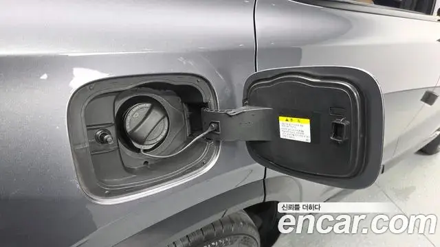 Renault Samsung Grand Koleos 2025 — Photo 18/37