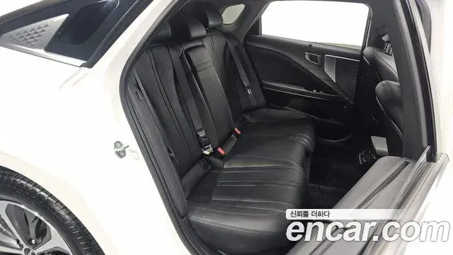 Kia K8 2023 — ფოტო 13/37