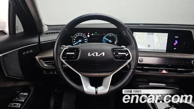 Kia K8 2023 — ფოტო 32/37