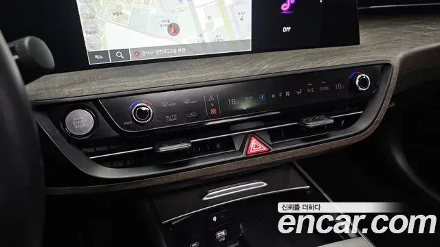 Kia K8 2023 — ფოტო 21/37