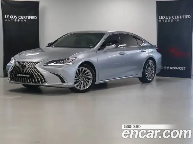 Lexus ES300h 2025 — Photo 14/14
