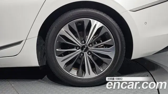 Kia K8 2021 — ფოტო 33/35