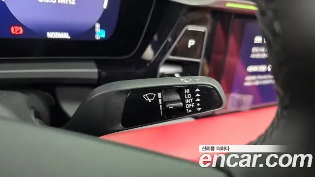 Porsche Macan EV 2025 — Şəkil 3/35