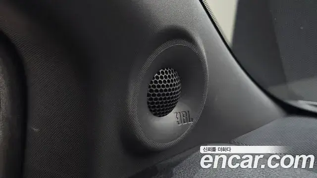 Toyota Sienna 2022 — Şəkil 30/36