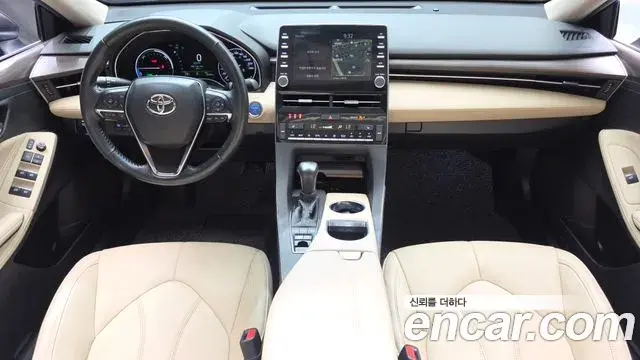 Toyota Avalon 2021 — Photo 7/20