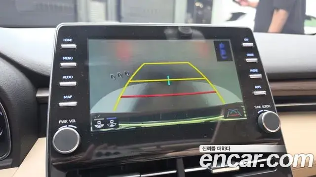 Toyota Avalon 2021 — Photo 16/20