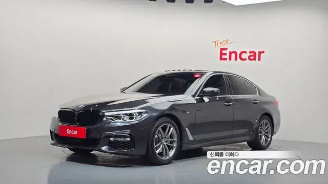 BMW 5 Series 2018 — Фото 20/20