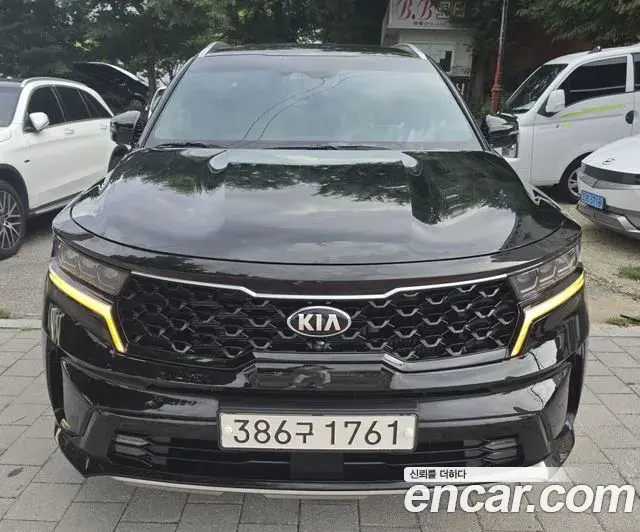Kia Sorento 2020 — Фото 2/20